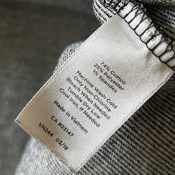 Talbots|Check Jacquard Knit Top in Black & White, Tie Details—Size 2X Petite - Picture 10 of 13